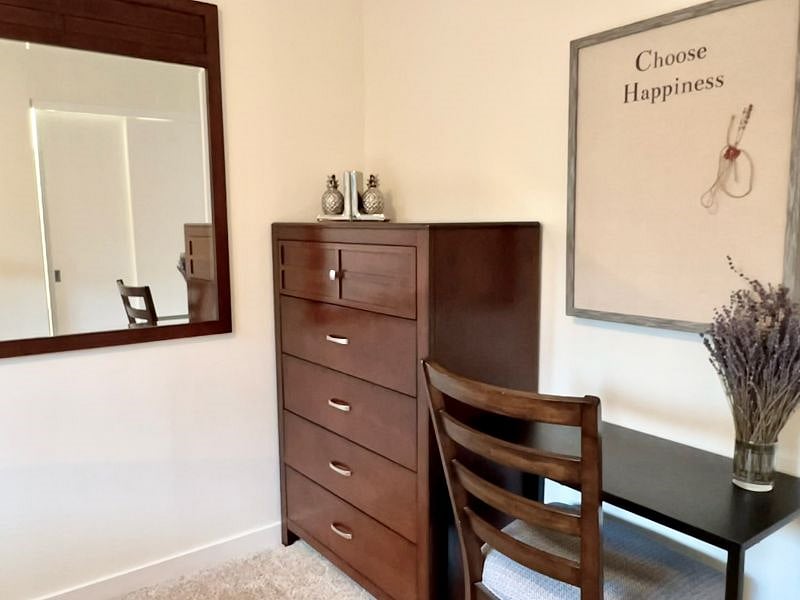 Furnished Finder property 584517_3 photo 3