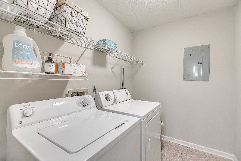 Furnished Finder property 584588_1 photo 10