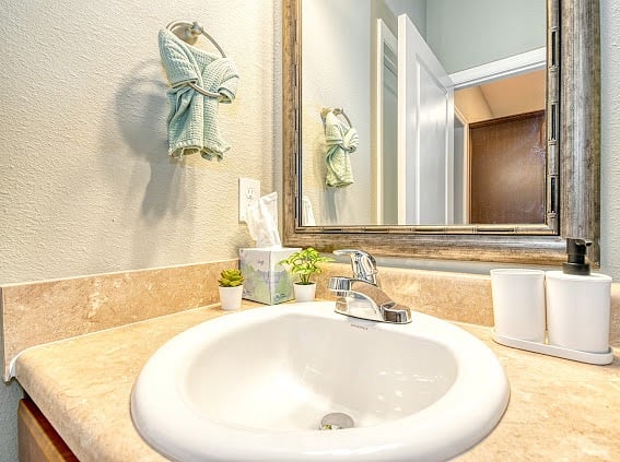Furnished Finder property 584602_1 photo 14