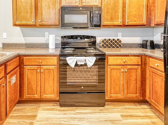 Furnished Finder property 584602_1 photo 12