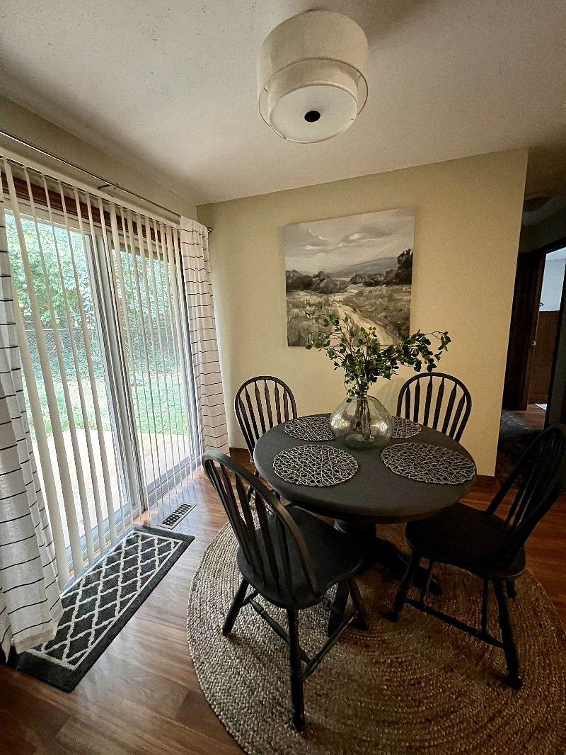Furnished Finder property 584612_1 photo 3