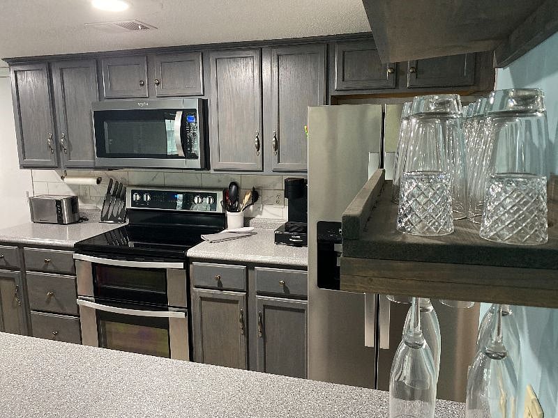 Furnished Finder property 584639_1 photo 8