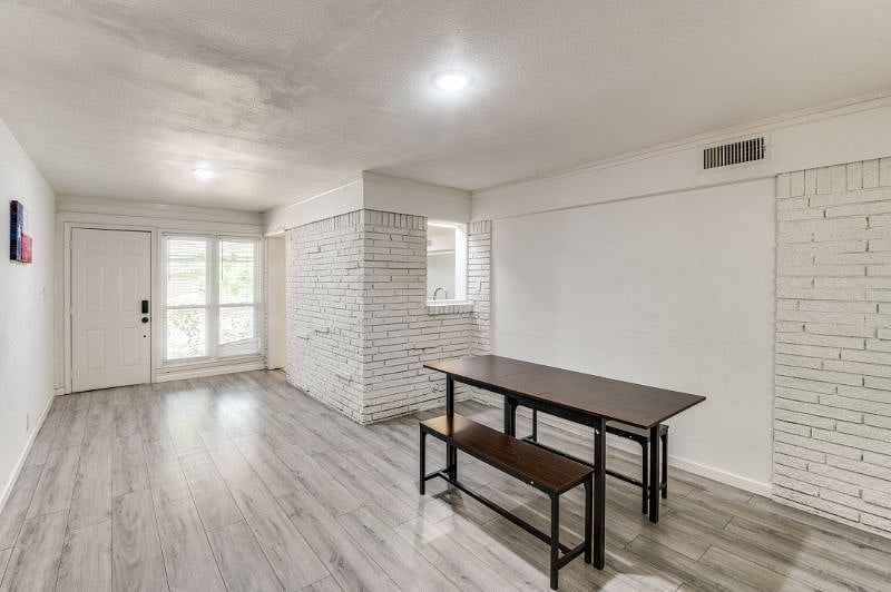 Furnished Finder property 584648_1 photo 8