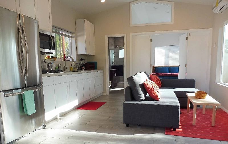 Furnished Finder property 584654_1 photo 3