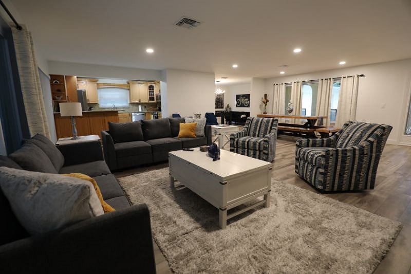 Furnished Finder property 584665_1 photo 17