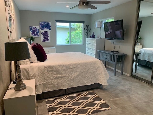 Furnished Finder property 584698_1 photo 11