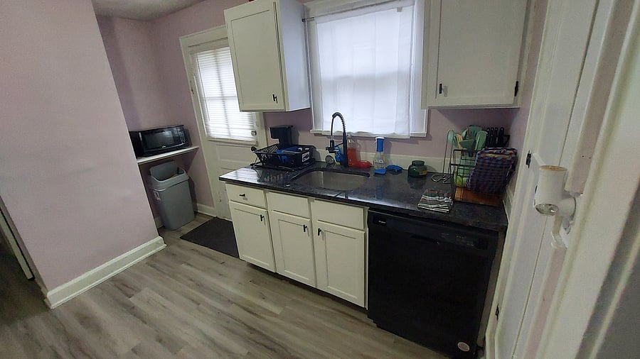Furnished Finder property 584710_1 photo 5