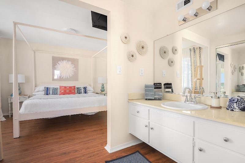 Furnished Finder property 584723_1 photo 26