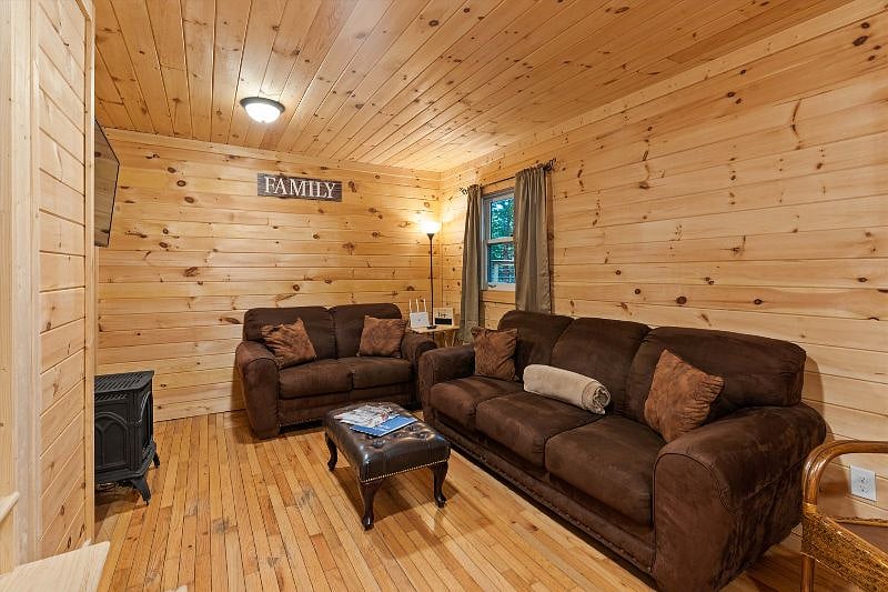 Furnished Finder property 584732_1 photo 14