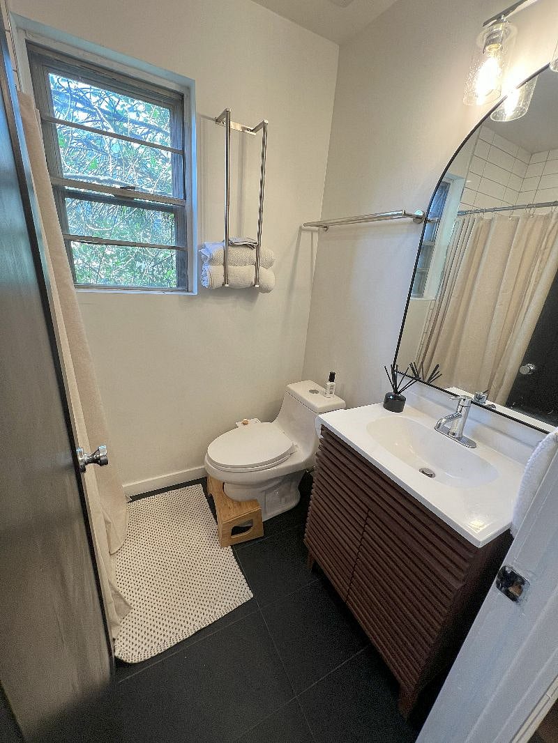 Furnished Finder property 584740_1 photo 7