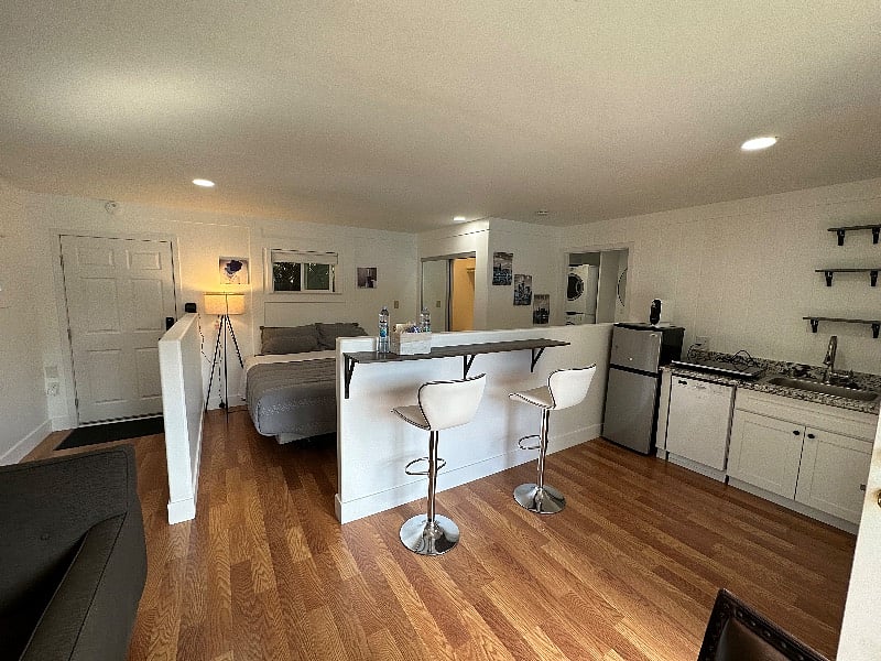 Furnished Finder property 584756_1 photo 14
