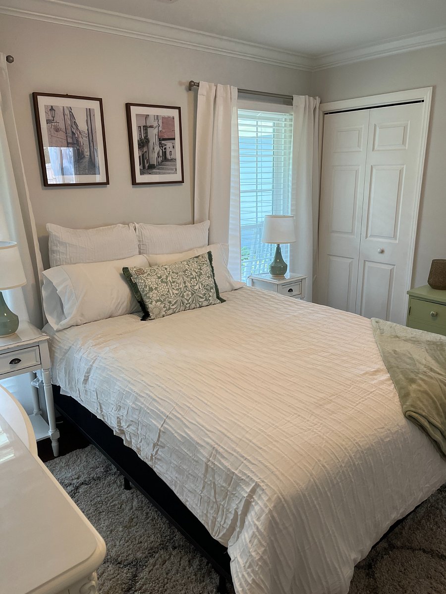 Furnished Finder property 584767_1 photo 18
