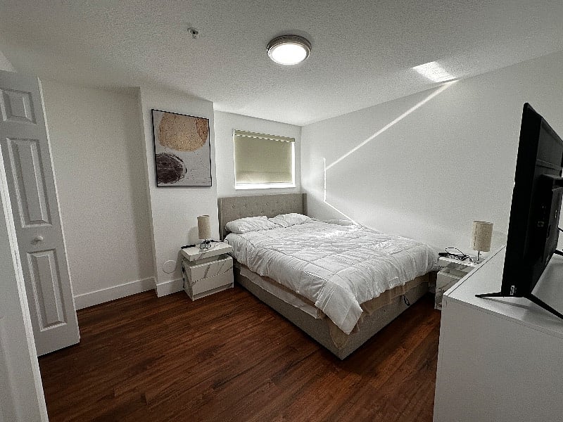 Furnished Finder property 584779_1 photo 12