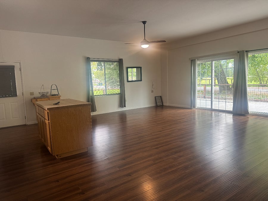 Furnished Finder property 584780_1 photo 8