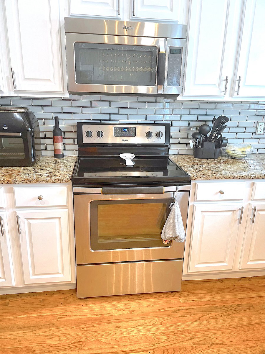 Furnished Finder property 584786_1 photo 9