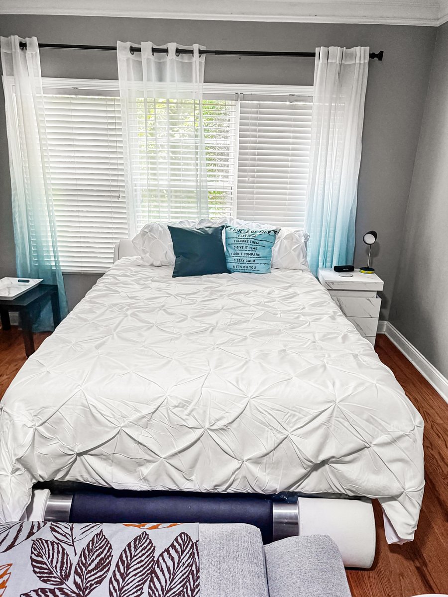 Suite D - Guest Room / Private Lounge