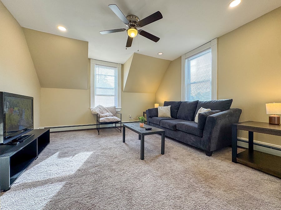 Furnished Finder property 584857_1 photo 6