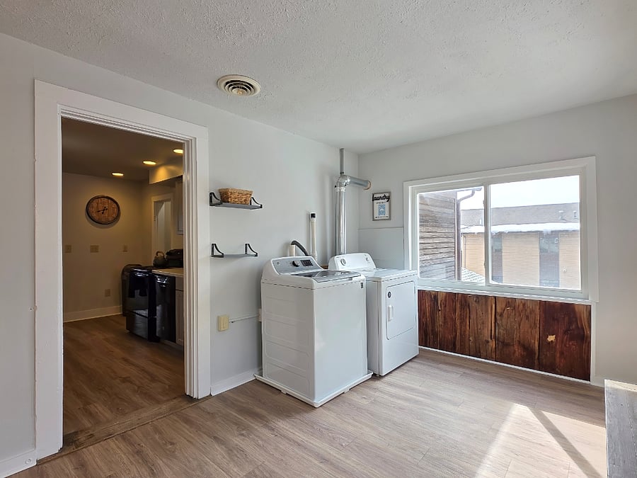 Furnished Finder property 584870_1 photo 9