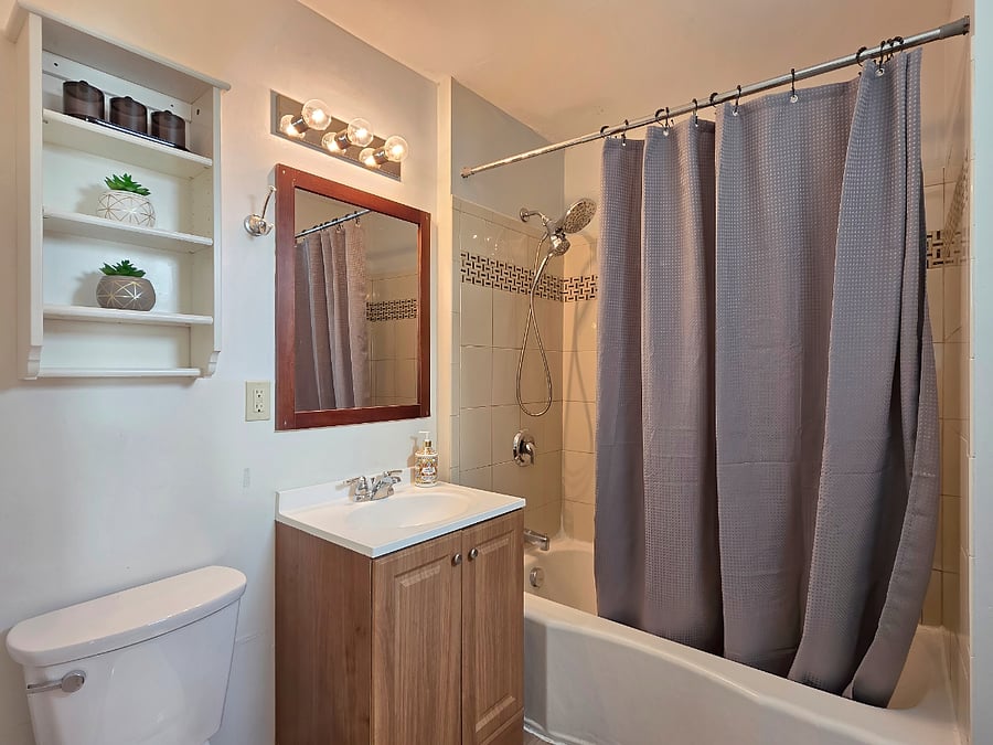 Furnished Finder property 584870_1 photo 8