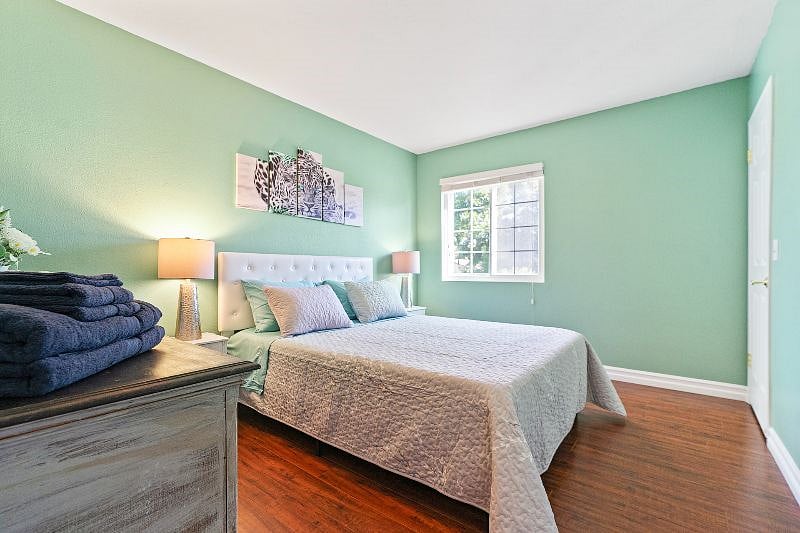 Furnished Finder property 584918_1 photo 20