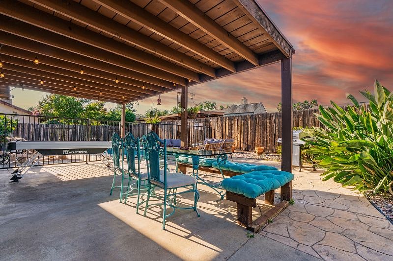 Furnished Finder property 584918_1 photo 27