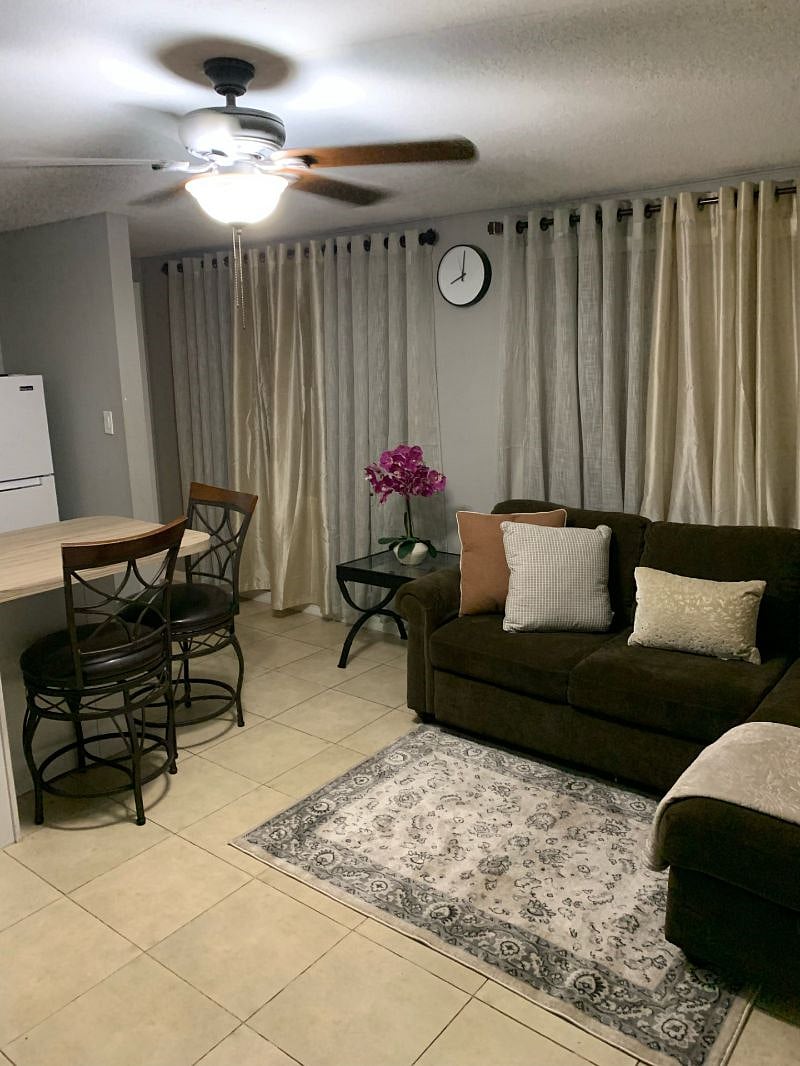 Furnished Finder property 584936_1 photo 3