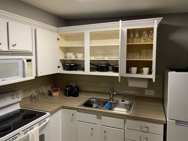 Furnished Finder property 584936_1 photo 7