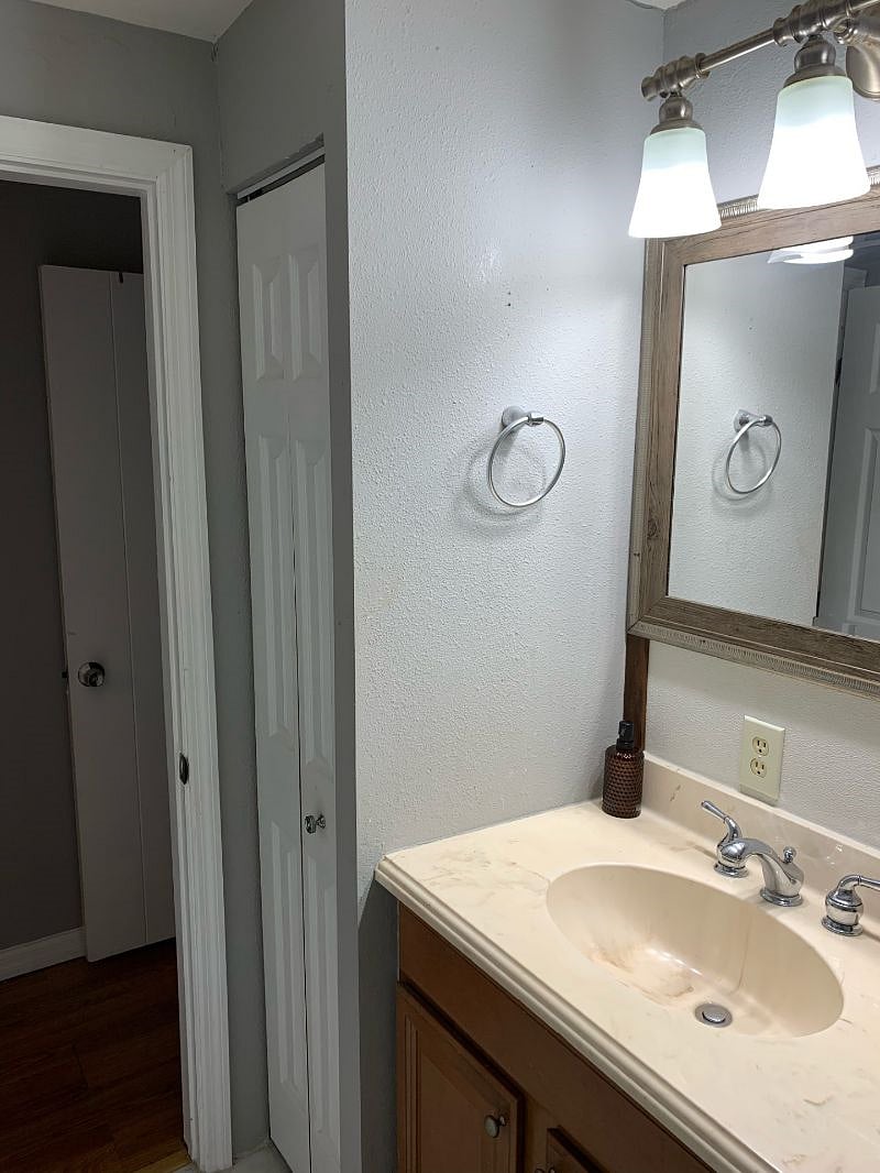 Furnished Finder property 584936_1 photo 18