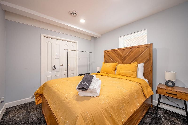 Furnished Finder property 585015_1 photo 10