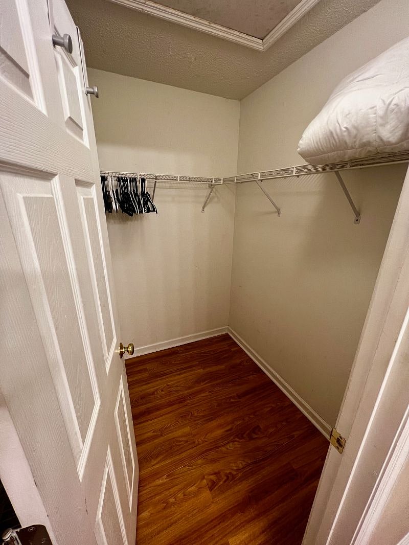 Furnished Finder property 585020_1 photo 9