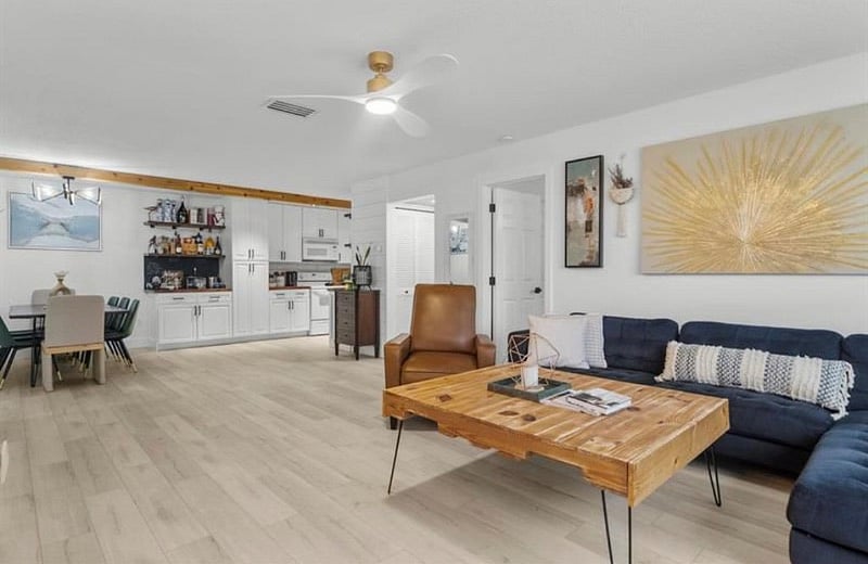 Furnished Finder property 585037_1 photo 6