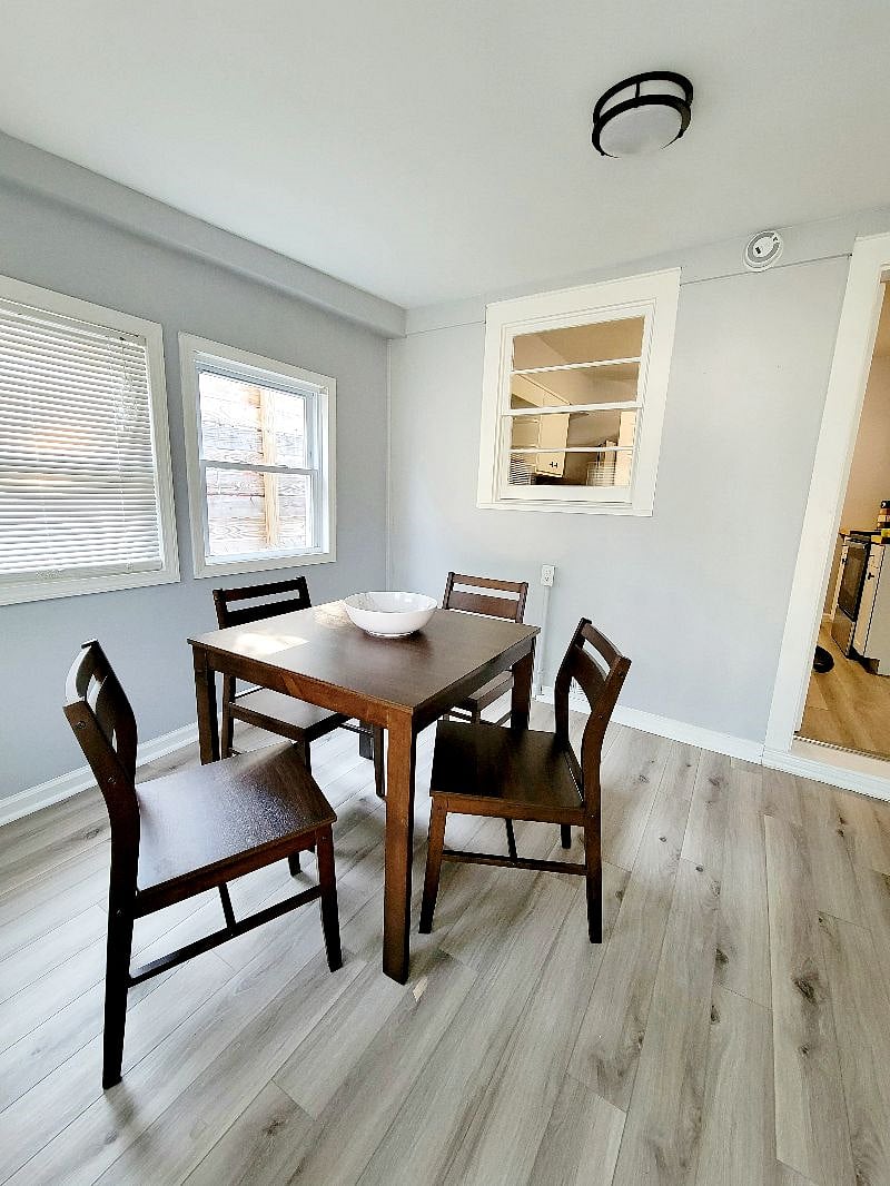 Furnished Finder property 585102_1 photo 8