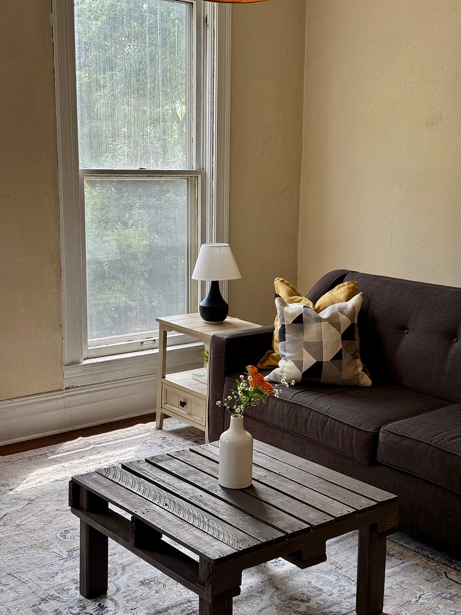 Furnished Finder property 585125_1 photo 8