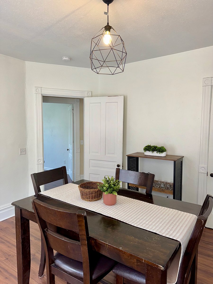 Furnished Finder property 585125_1 photo 21