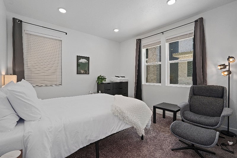Furnished Finder property 585139_1 photo 8