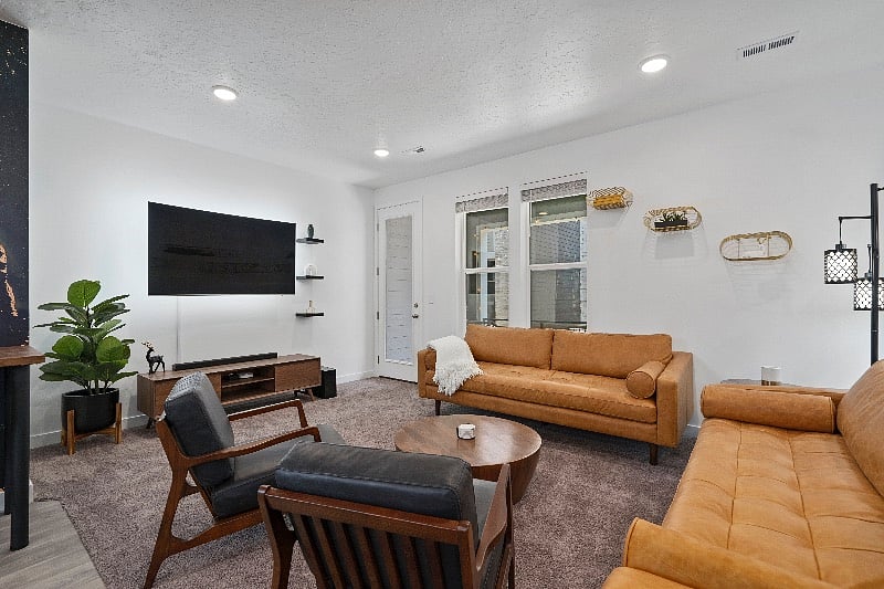 Furnished Finder property 585139_1 photo 3