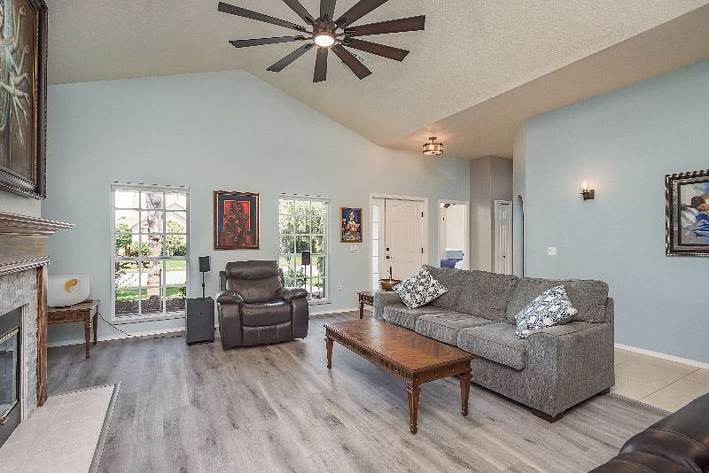 Furnished Finder property 585144_1 photo 4