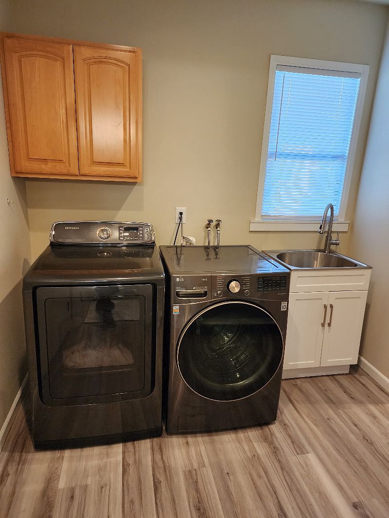 Furnished Finder property 585150_1 photo 14