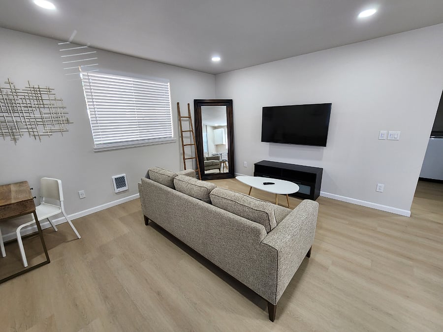 Furnished Finder property 585150_2 photo 5