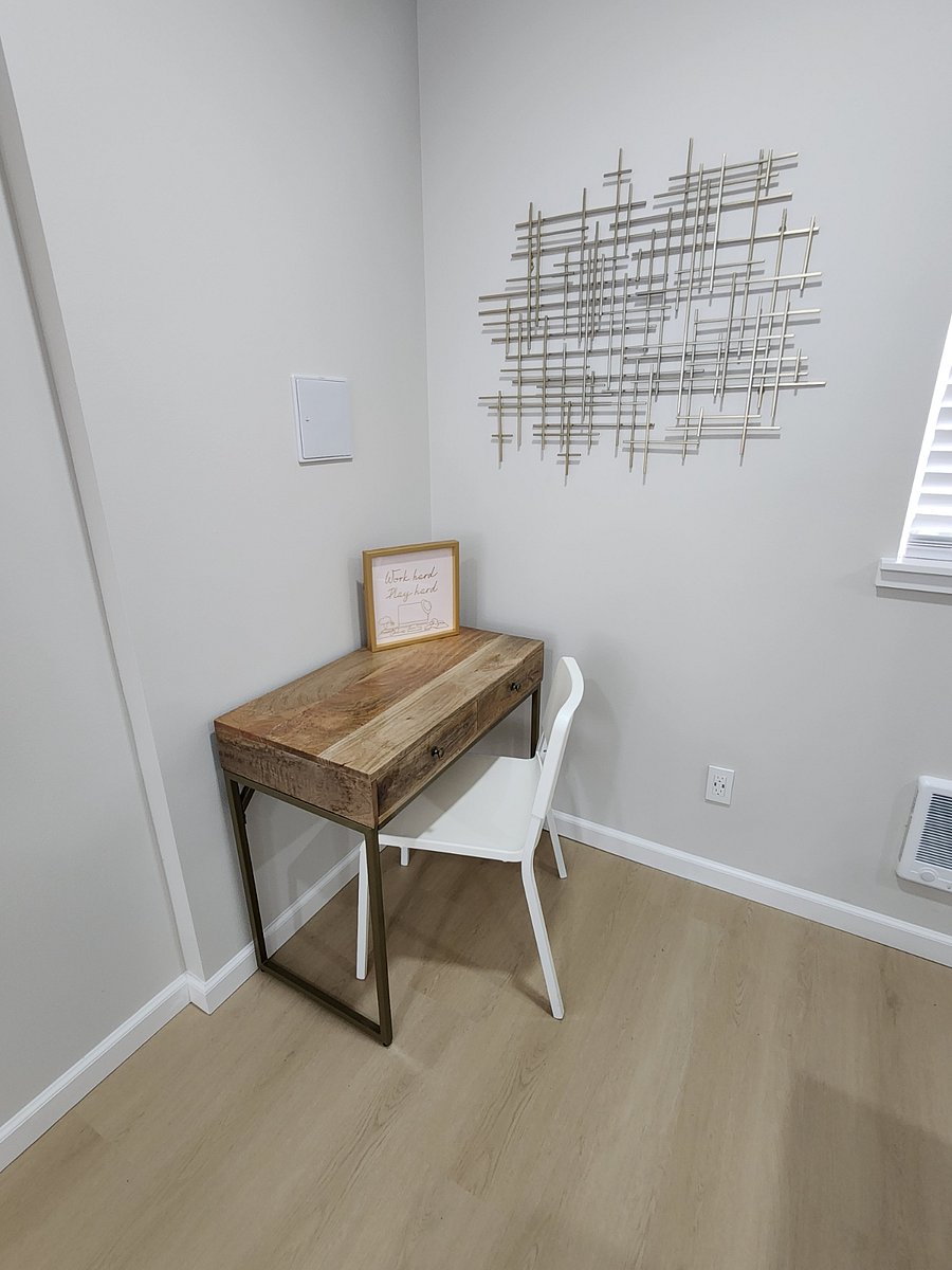 Furnished Finder property 585150_2 photo 11