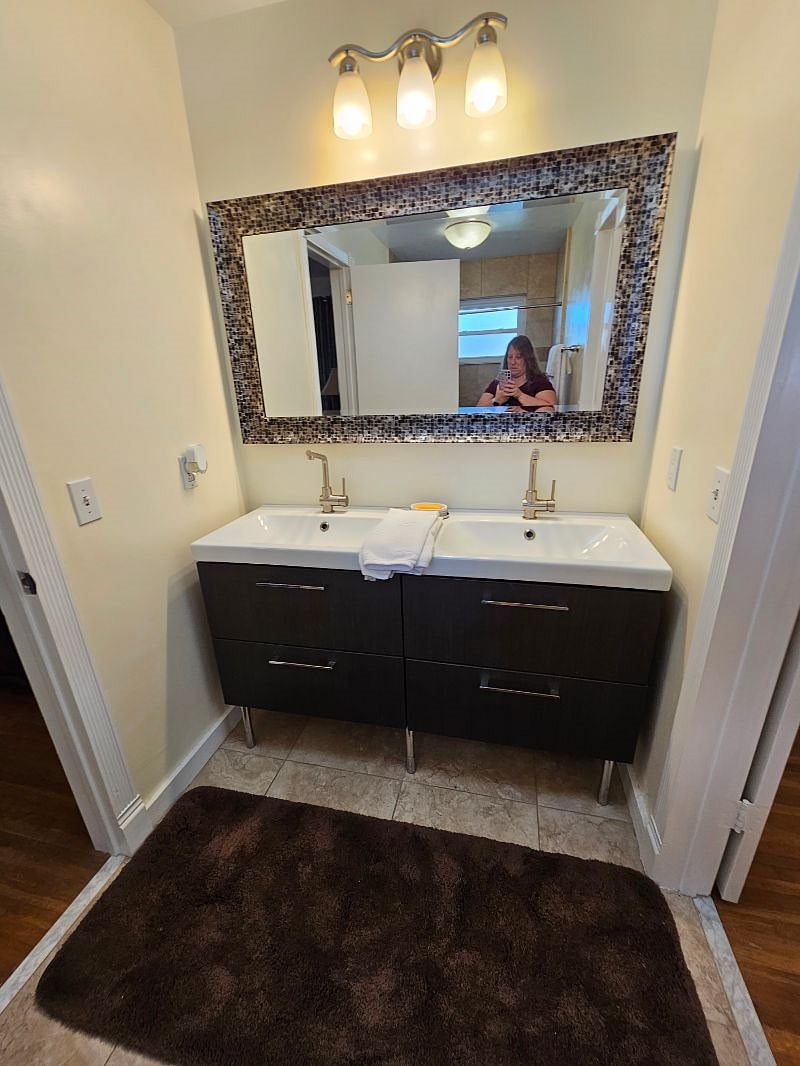 Furnished Finder property 585159_1 photo 16