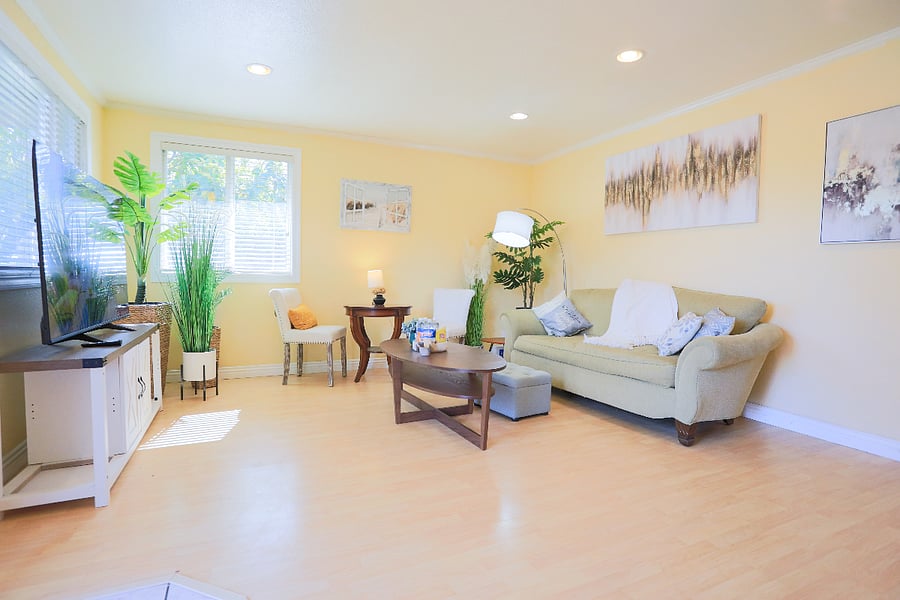 Furnished Finder property 585165_1 photo 32