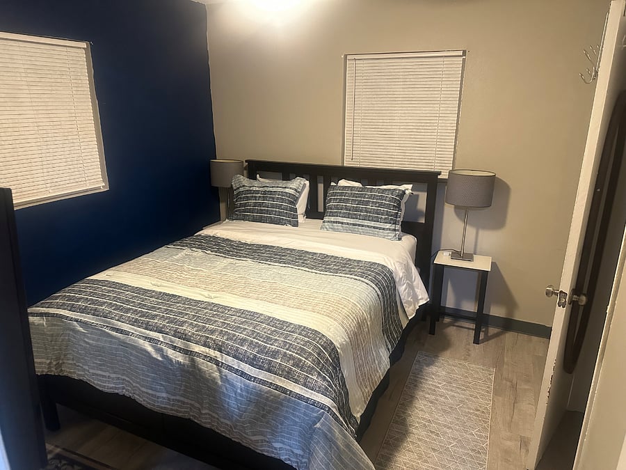 Furnished Finder property 585184_1 photo 13