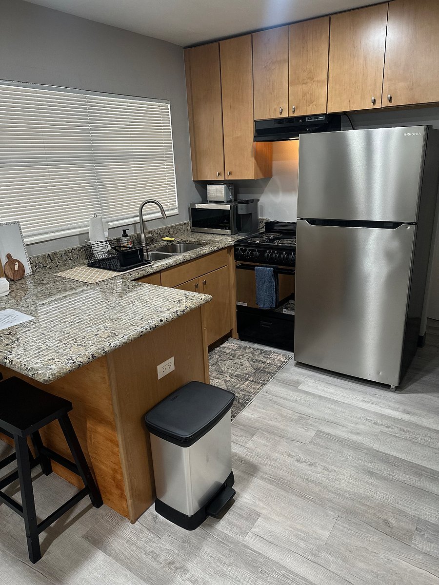 Furnished Finder property 585184_1 photo 22