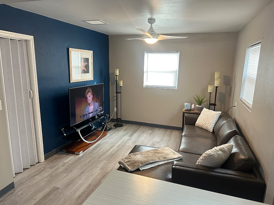 Furnished Finder property 585184_1 photo 18