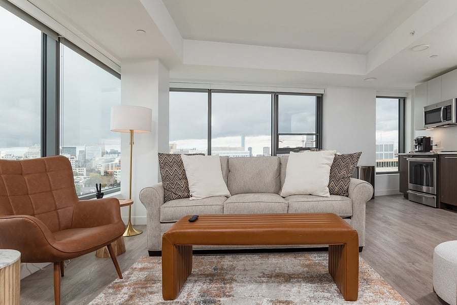 Furnished Finder property 585204_3 photo 1