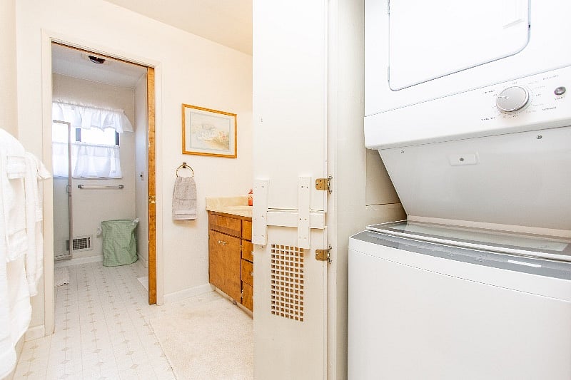 Bathroom. Washer and dryer.