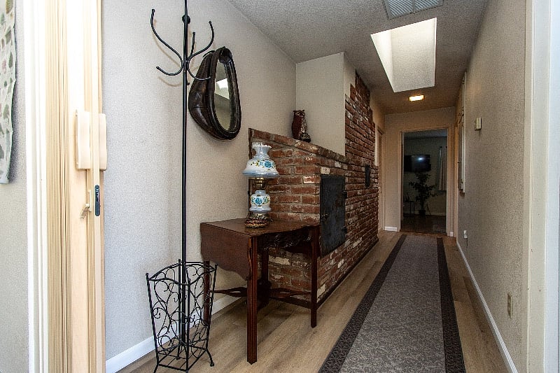 Furnished Finder property 585206_1 photo 5