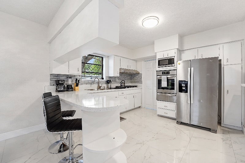 Furnished Finder property 585274_1 photo 51