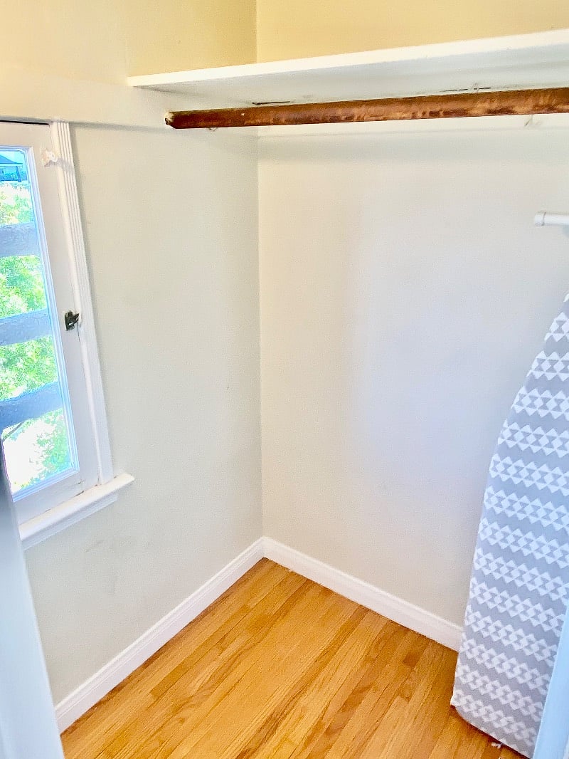 Walk in closet